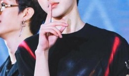 蔡徐坤今日爆料最新消息,娱乐圈惊天秘密即将揭晓！”